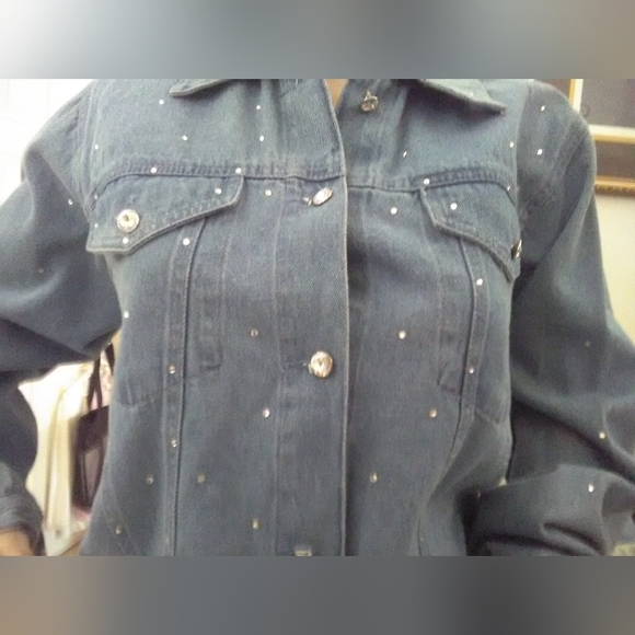 BNWT LADIES JEANS JACKET W/ DIAMOND RHINESTONES BY MILI DESIGNS SZ. SM NORDSTROM - Picture 2 of 7